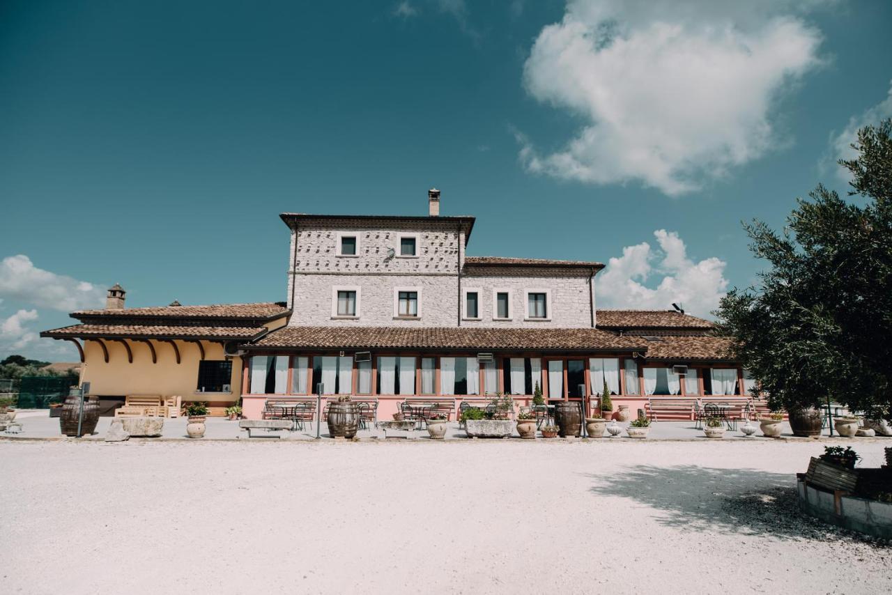 Agriturismo La Vecchia Cascina Di Paolo & Belinda Villa Pietrelcina Exterior foto